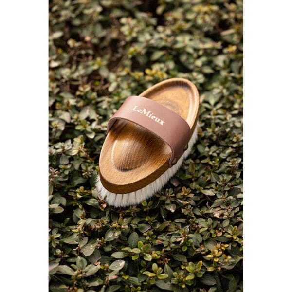 Artisan Soft Goats Hair Brush